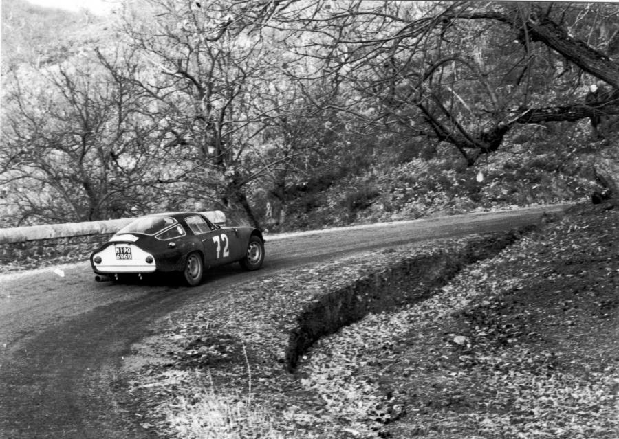  Alfa Romeo TZ1 1964 года  (фото 5 из 6)